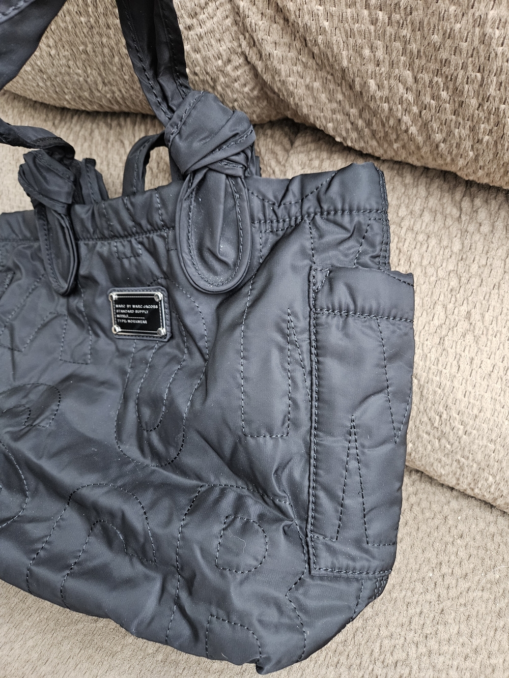 Marc by Marc Jacobs Black Quilted Nylon Tote with Knotted Handles - Picture 5 of 13